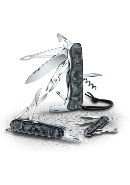 Klasik 58 mm Lacivert Kamuflaj Çakı - Victorinox - 0.6223.942 modelleri