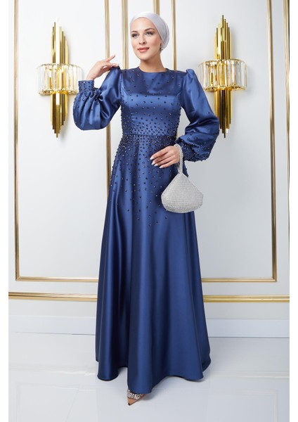 Önü ve Kolları Serpme Taş Detaylı Saten Abiye Elbise K. Indigo 1658