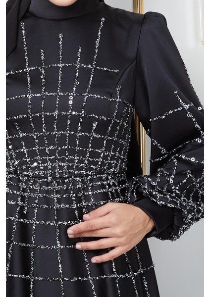 Önü ve Kolları Taş ve Pul Bezeli Kloş Saten Tesettür Abiye Elbise Siyah 1675 fırsatları