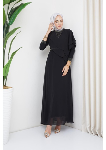 Taş ve Volan Detaylı Şifon Tesettür Abiye Elbise Siyah 1651