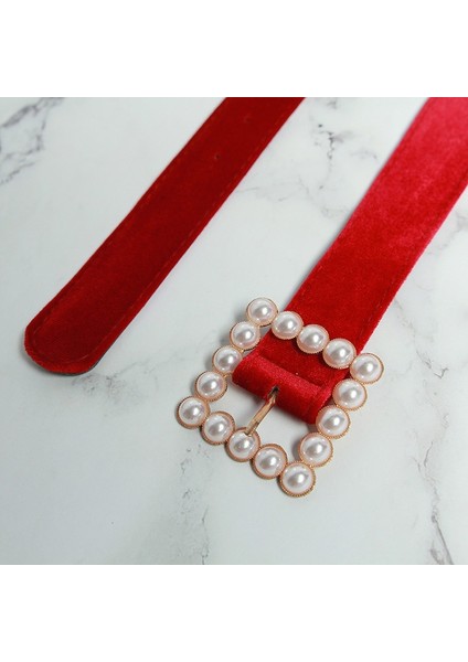 Avrupa ve Amerika Trendi Kırmızı Kadife Inci Düğme Moda Kadın Kemerleri Tasarımcı Yüksek Kaliteli Pazen Kırmızı Siyah Kırık Beyaz Kemer (Yurt Dışından) fırsatları