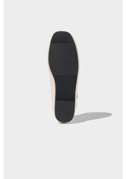 Kadın Düz Taban Suni Deri Babet E2405AX25SM fırsatları