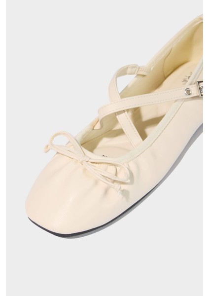 Kadın Düz Taban Suni Deri Babet E2405AX25SM indirimleri