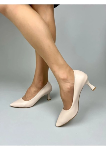 Kısa 5 cm Kadeh Topuklu Stiletto Bayan Klasik Ayakkabı modelleri