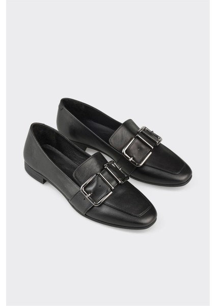 Siyah Deri Kadın Günlük Ayakkabı fiyatları