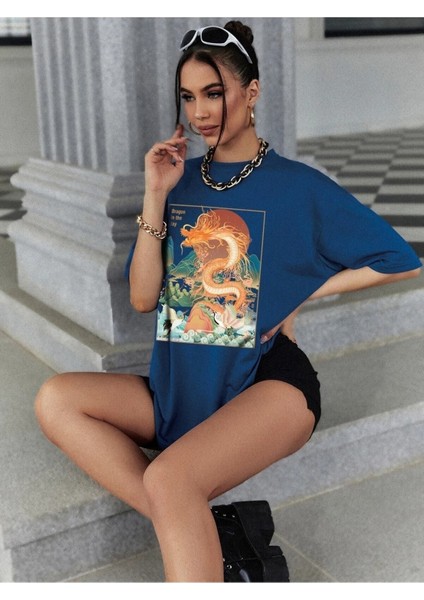 Kadın / Kız Saks Oversize T-Shirt Dragon Baskılı fırsatları
