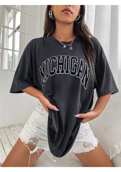 Kadın / Kız Baskılı Füme Oversize T-Shirt Salaş Boyfirend
