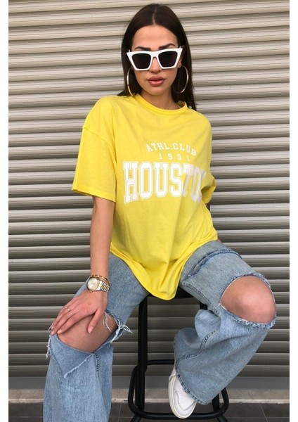 Houston Baskılı Kadın Oversize Sarı T-Shirt indirimleri