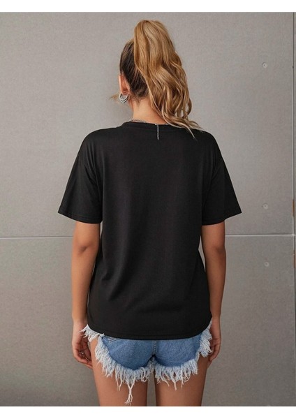 Red Lip Baskılı Kadın / Kız Oversize Kırmızı Salas T-Shirt Boyfriend modelleri