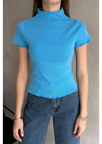 Yüksek Yaka Kaşkorse Kumaş Tshirt