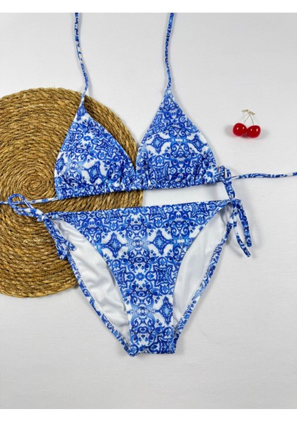 Mavi Desenli Üçgen Ipli Kadın Bikini Takımı