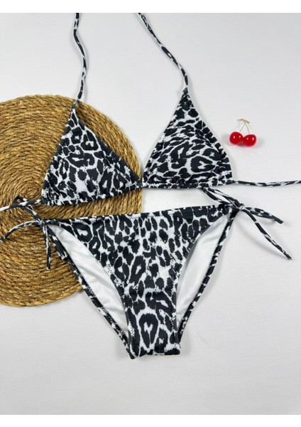 Leopar Desenli Üçgen Ipli Kadın Bikini Takımı