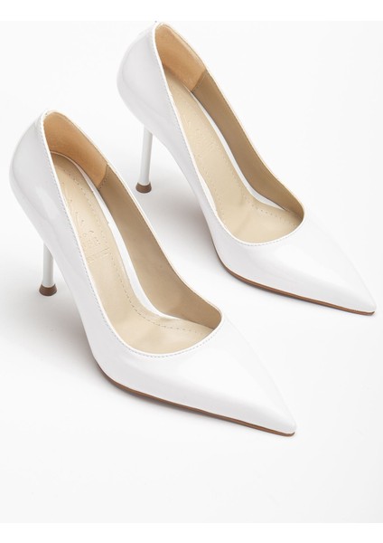 Dorethy Kadın Topuklu Ayakkabı Beyaz Rugan Stiletto fiyatları