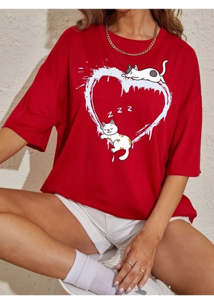 Cats Baskılı Kadın / Kız Oversize/boyfriend Kırmızı T-Shirt modelleri