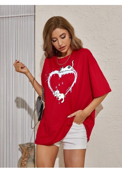 Cats Baskılı Kadın / Kız Oversize/boyfriend Kırmızı T-Shirt fırsatları