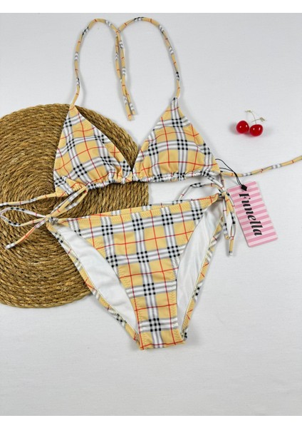 Ekose Çizgili Desenli Üçgen Ip Bağlamalı Kadın Bikini Takımı