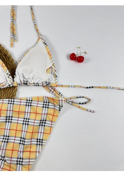 Ekose Çizgili Desenli Üçgen Ip Bağlamalı Kadın Bikini Takımı fırsatları