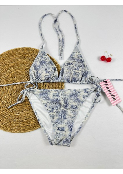 Leopar Desenli Mavi Renkli Üçgen Ipli Kadın Bikini Takımı