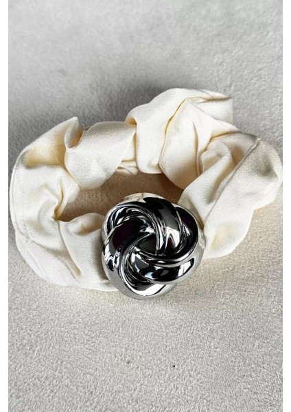 Krem ve Gümüş Renk Metal Detaylı Simit Toka fiyatları