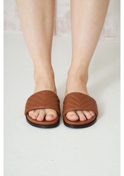 Kadın Deri Terlik 215551 modelleri