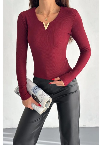 Kadın V Demirli Body modelleri
