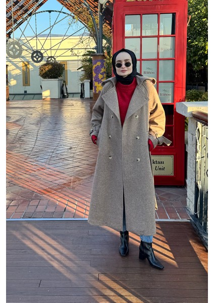 Uzun Apolet Detaylı Kaşe Kaban Kahve