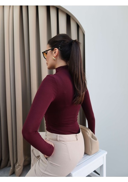 Kendinden Yakalı Body indirimleri
