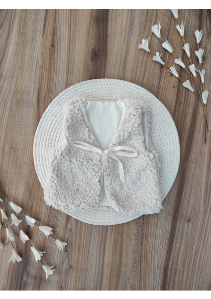 Bebek Yeleği Welsoft Kumaş Iç Kısmı Pamuklu Önden Kurdelelı Kız Erkek Bebek Yenidoğan Beyaz Yelek