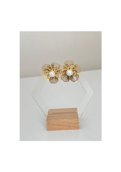 Ebru Çitak - Gold Çelik Inci Detaylı Vintage Çiçek Küpe fırsatları