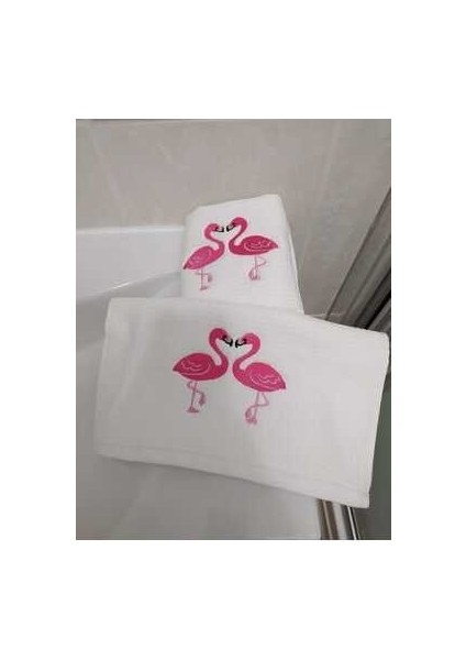 Kalp Şekilli 2li Flamingo Nakışlı Waffle Mutfak Havlusu fırsatları