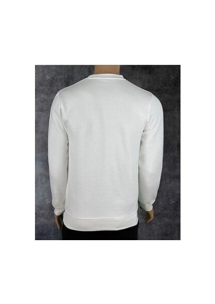 Pamuklu Rahat Kesim Soğuğa Dayanıklı Oversize Beyaz Sweatshirt indirimleri
