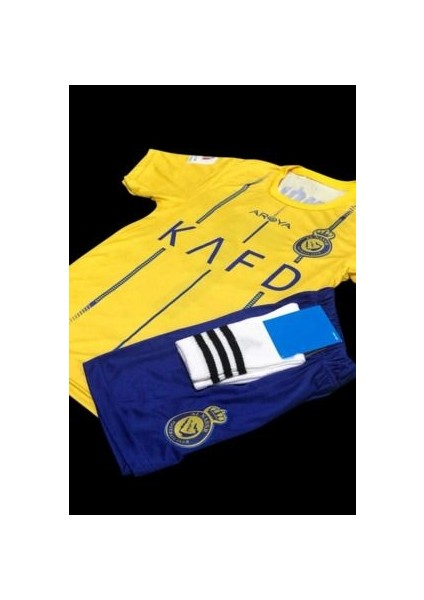 Cristiano Ronaldo C.r/7 Al Nassr Fc 2023/24 Yeni Sezon Çocuk Forması Şort Çorap 3'lü Set modelleri