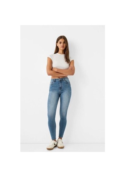 Esnek Dokulu Rahat %95 Pamuk %5 Elastan Yüksek Bel Bilek Boy Jean Pantolon