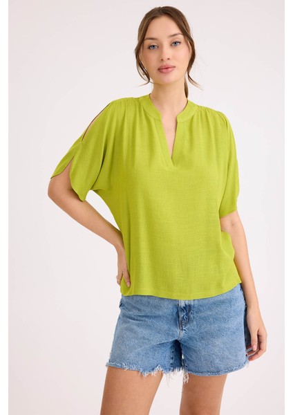 Hakim Yaka Kol Detaylı Keten Bluz