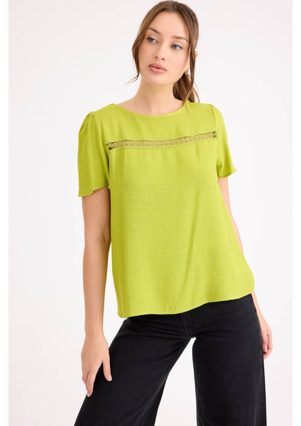 Güpürlü Kısa Kol Keten Bluz fırsatları