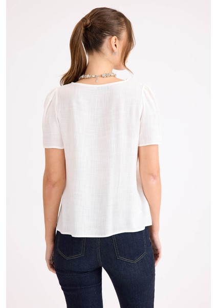 Güpürlü Kısa Kol Keten Bluz indirimleri
