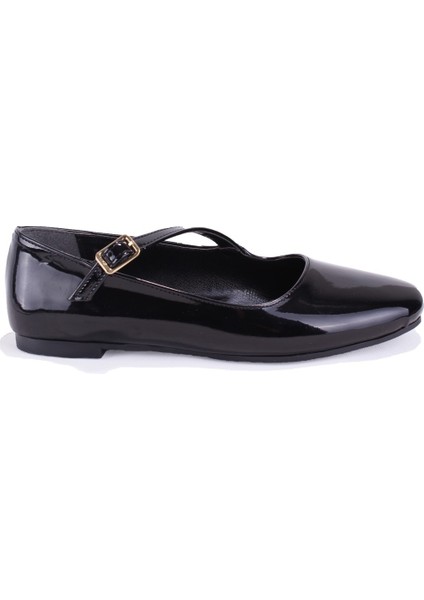 DZA07-115055 Siyah Rugan Günlük Babet Kadın Ayakkabı fiyatları
