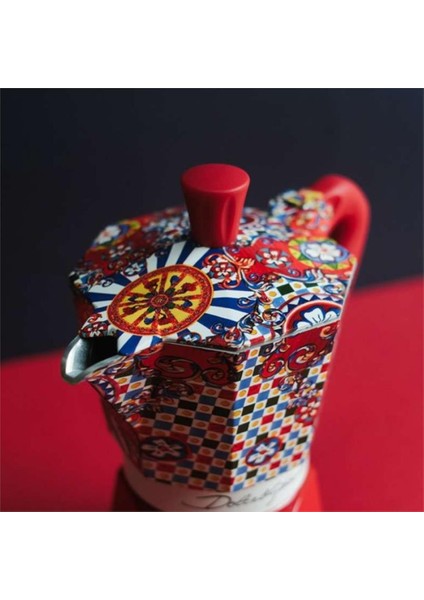 Moka Express Dolce Gabbana 6 Cup modelleri