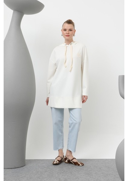 Kadın Nakış Detaylı Balıksırtı Kapişonlu Tunik