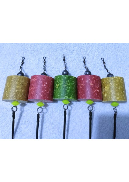 Küspeli Renkli Geçmeli 10 mm Boncuklu Sazan Rig Takımı fiyatları