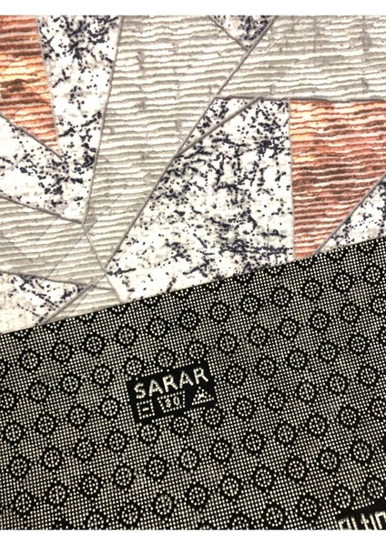 Kabartmalı Halı Dokusunda Jel Kaymaz Taban Yıkanabilir Yumuşak Yüzey Kesme Yolluk Üst Kalite