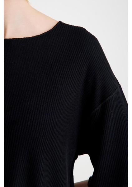 Cepsiz Bol Kesim Fitilli Dökümlü Ikili Tişört ve Pantolon Takımı indirimleri