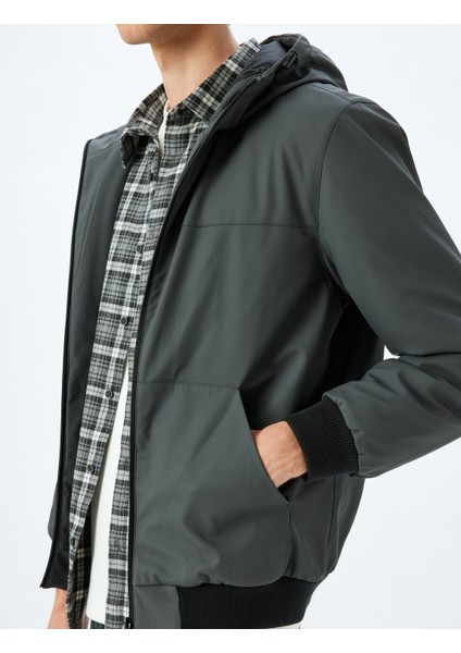 Mevsimlik Ceket Slim Fit Fermuarlı