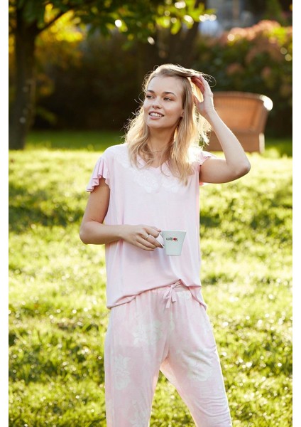 Zi Pembe Beyaz Desenli Kısa Kollu Pijama Takımı