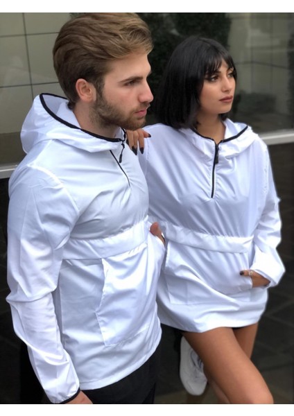 Unısex Beyaz Kapüşonlu Yağmurluk. modelleri