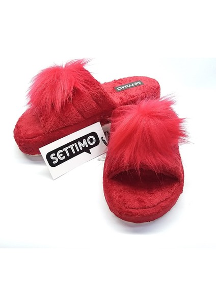 Kırmızı Peluş Ev Terliği