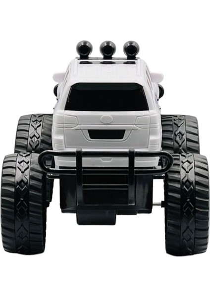 Uzaktan Kumandalı Şarjlı Offroad Rock Crawler Işıklı Araba 4x2 Motor 15 Km/h Hız Yapan Oyuncak Büyük Jeep modelleri