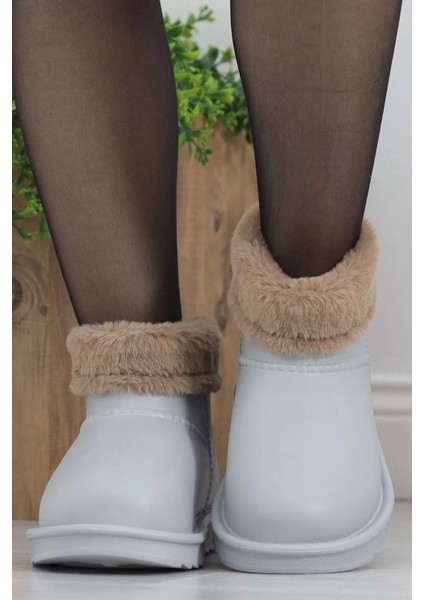 Deri Görünümlü Içi Kürklü Bot Gri