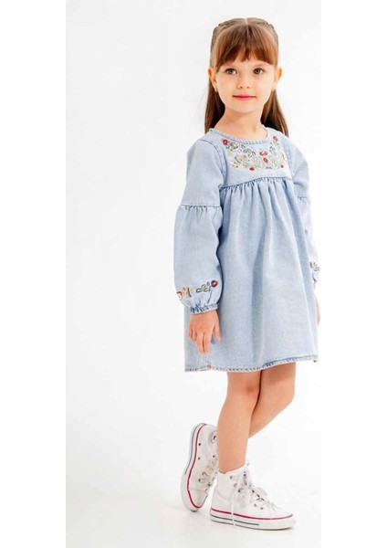 Çiçek Nakış Detaylı Kot Elbise kız çocuk - Açık Mavi