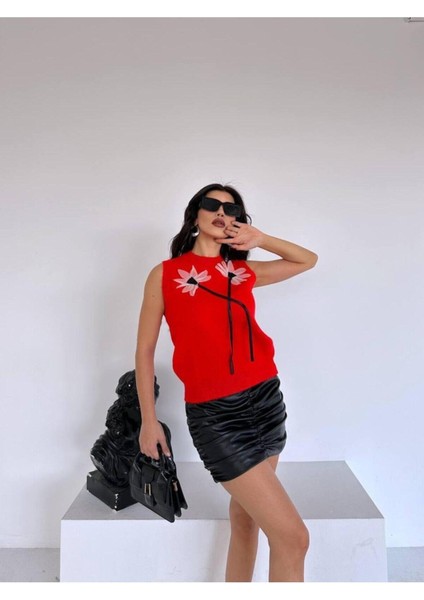 Çiçekli Triko Süveter